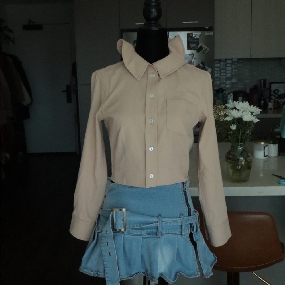 Chic Marc Jacobs Beige Shirt/Jacket – Unique Collar Detail